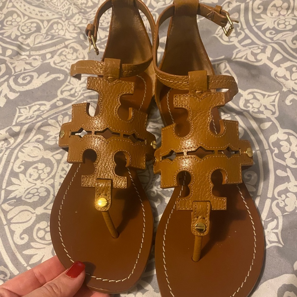 Tory Burch Phoebe Flat sandal.